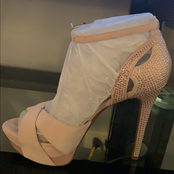 Jessica Simpson Wendah blush heels - Picture 4 of 8